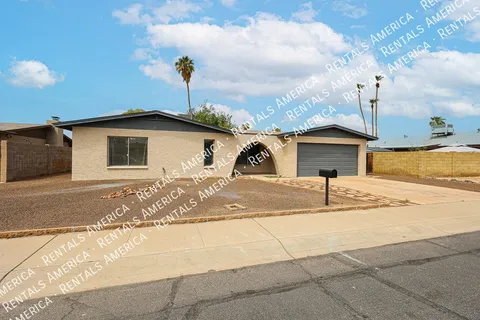 4530 W Paradise Dr, Glendale, AZ 85304