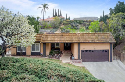 19128 Kingsbury St, Porter Ranch, CA 91326