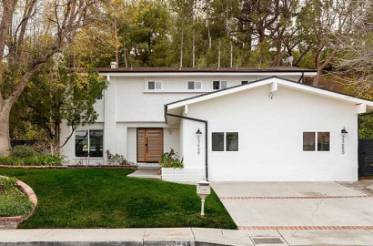 23648 Sandalwood St, West Hills, CA 91307