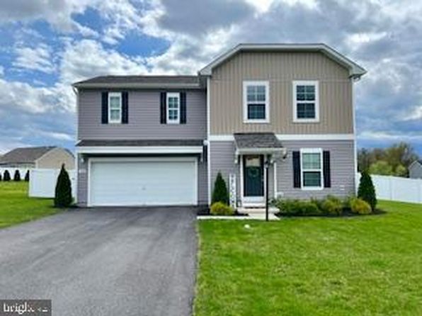 5999 Gabrielle Ln, Chambersburg, PA 17202