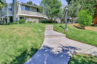 6000 Ruthwood Dr, Calabasas, CA 91302